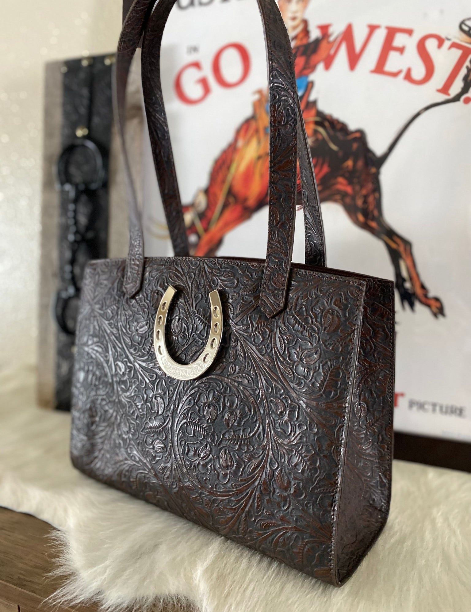 Horseshoe Tote Bag - LovLeathers