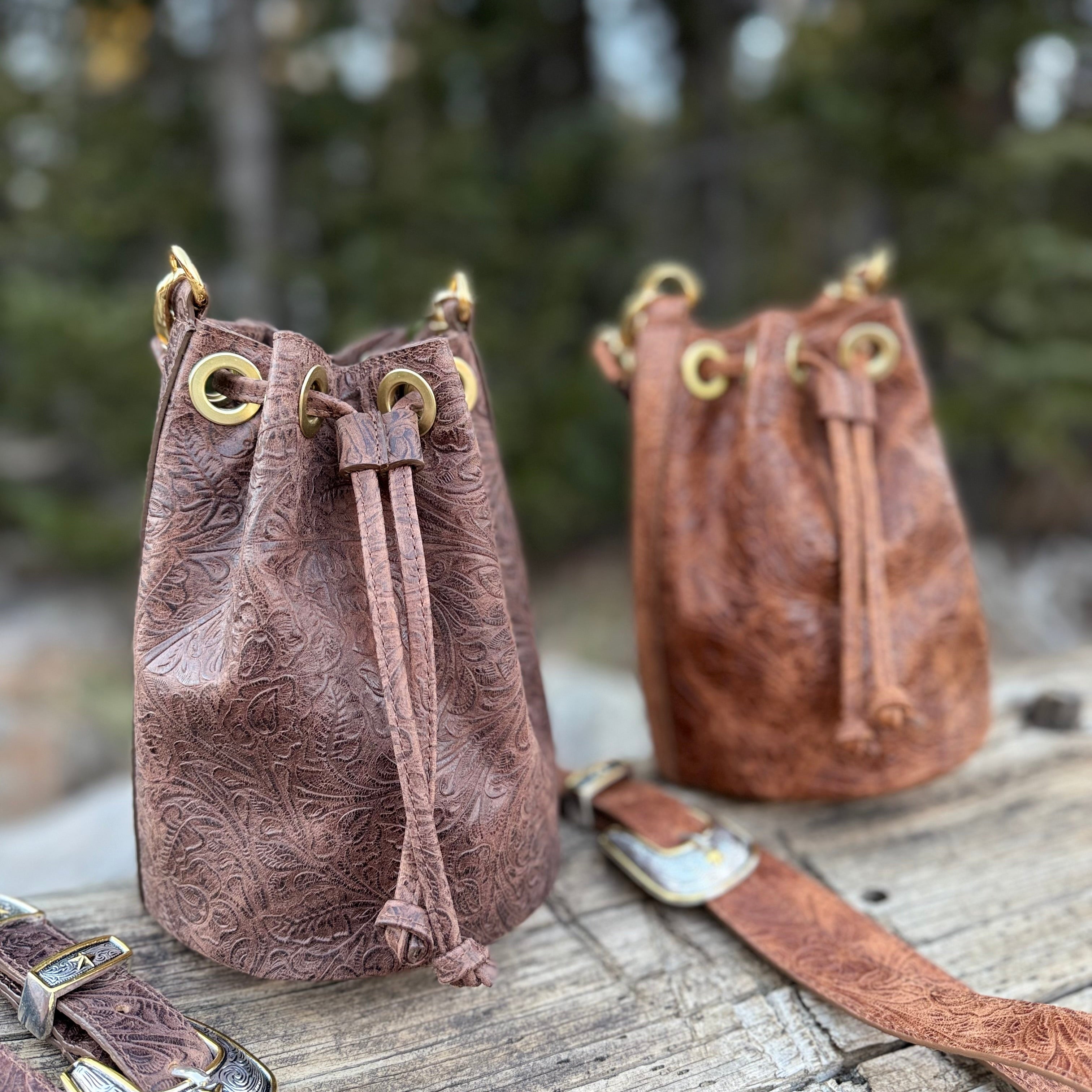 The Settler Bucket Bag - LovLeathers