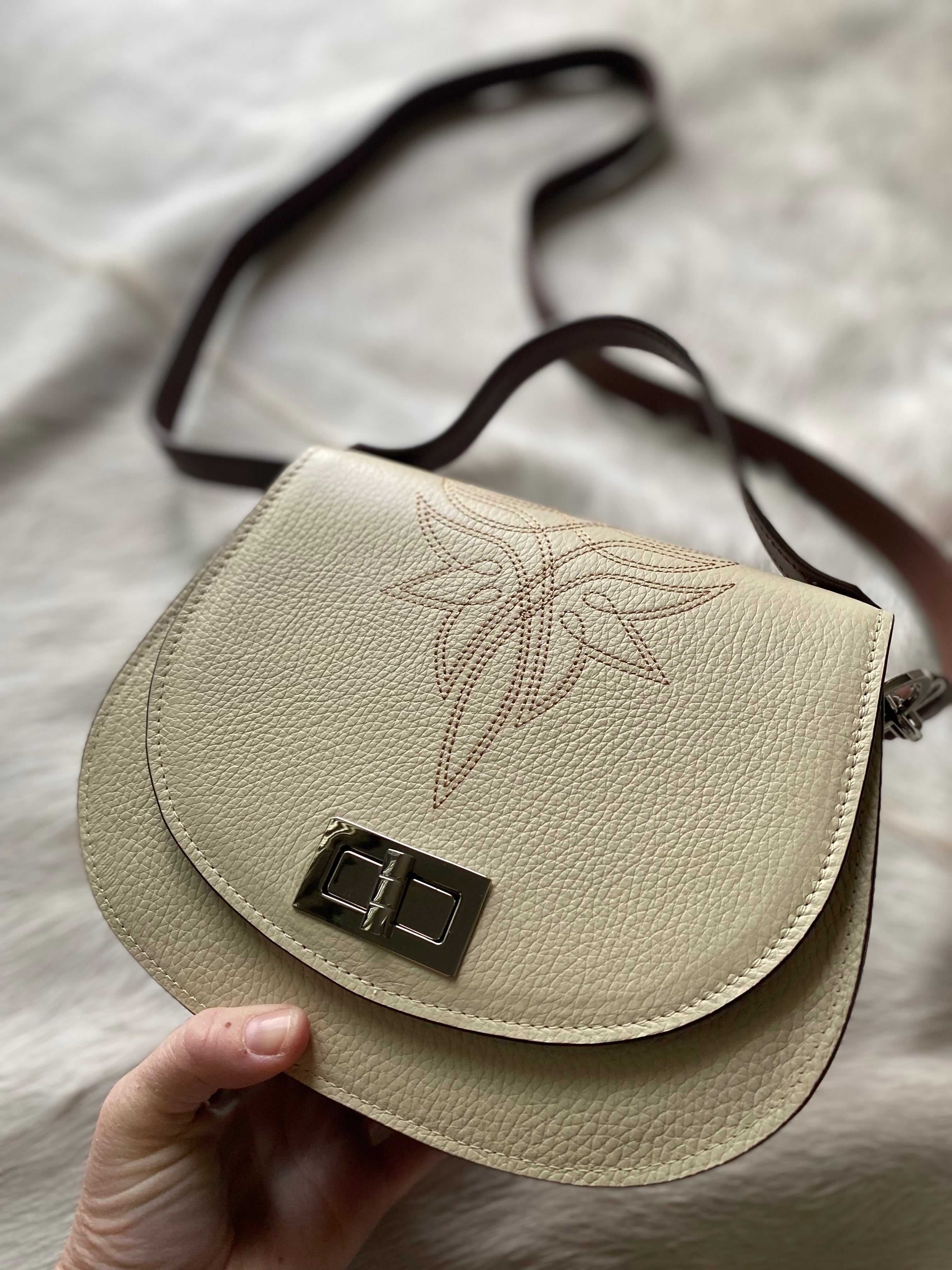 Boot Stitch Pioneer Handbag- Bone