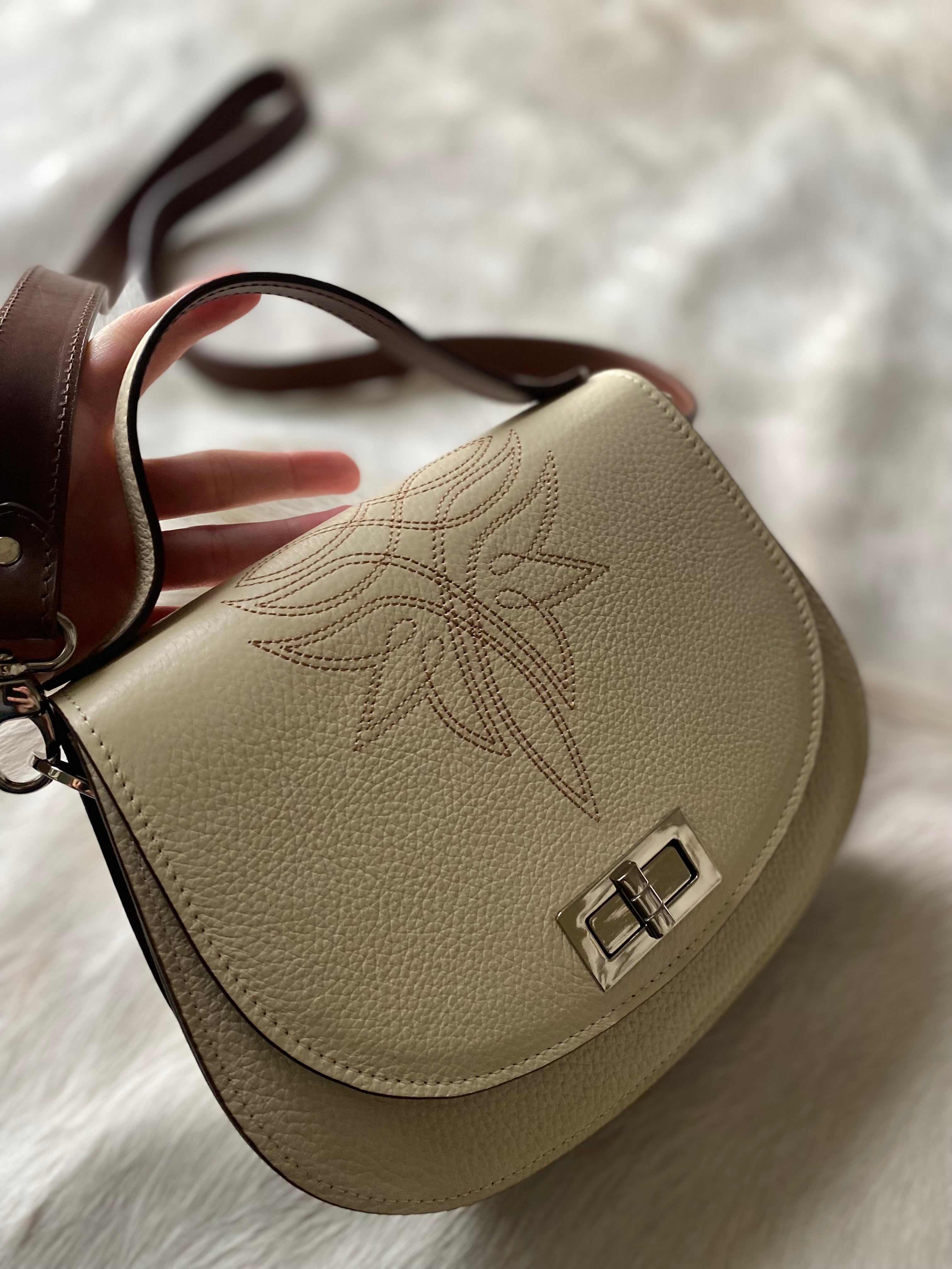 Boot Stitch Pioneer Handbag- Bone