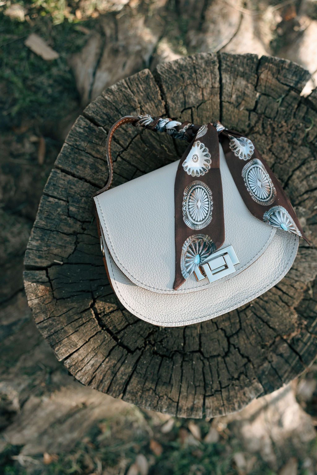 Moon Pebble Grain Pioneer Handbag