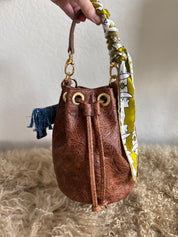 Styled Bucket Bag Cognac