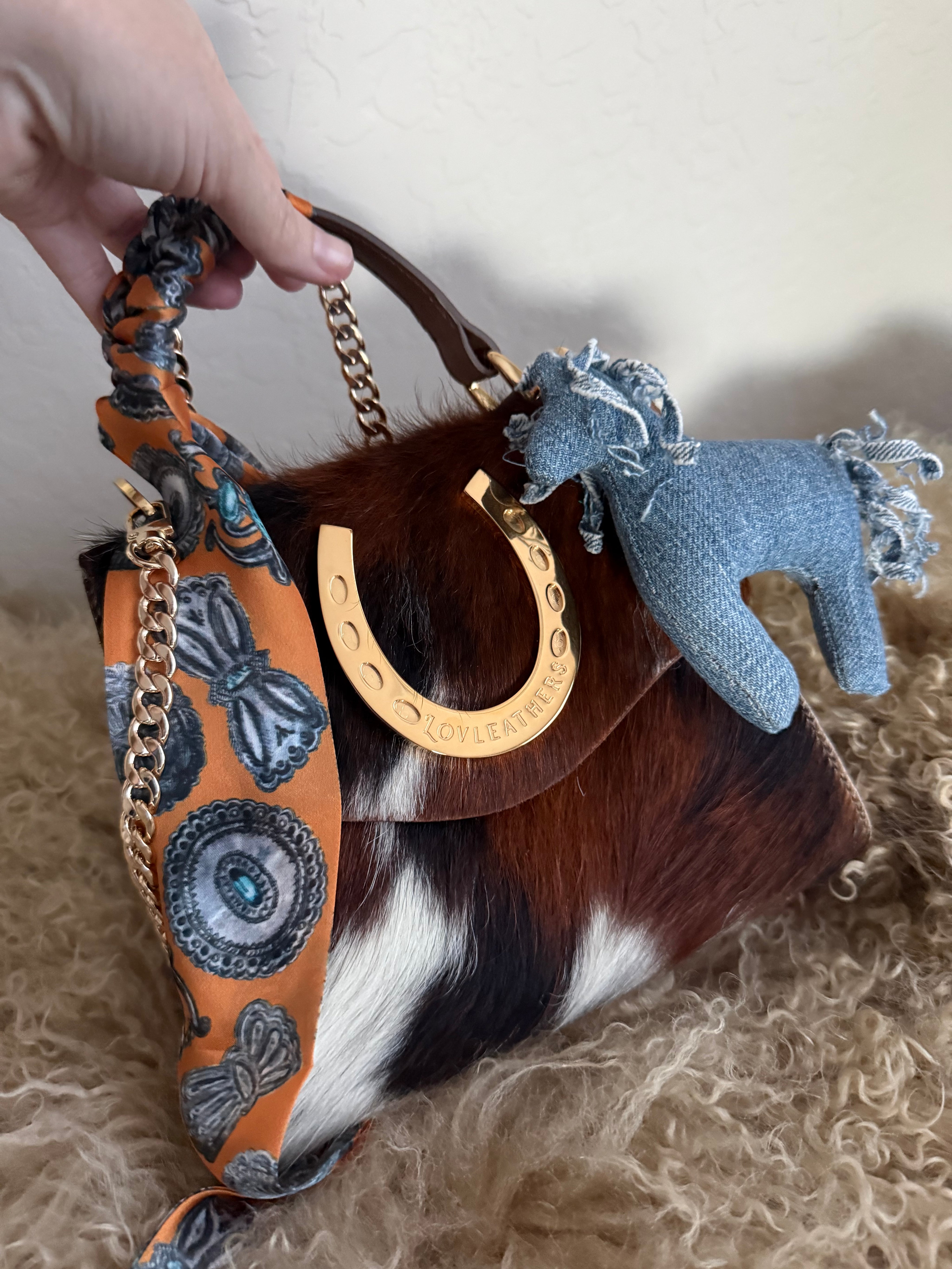 Styled Tricolor Horseshoe Handbag