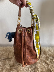 Styled Bucket Bag Cognac