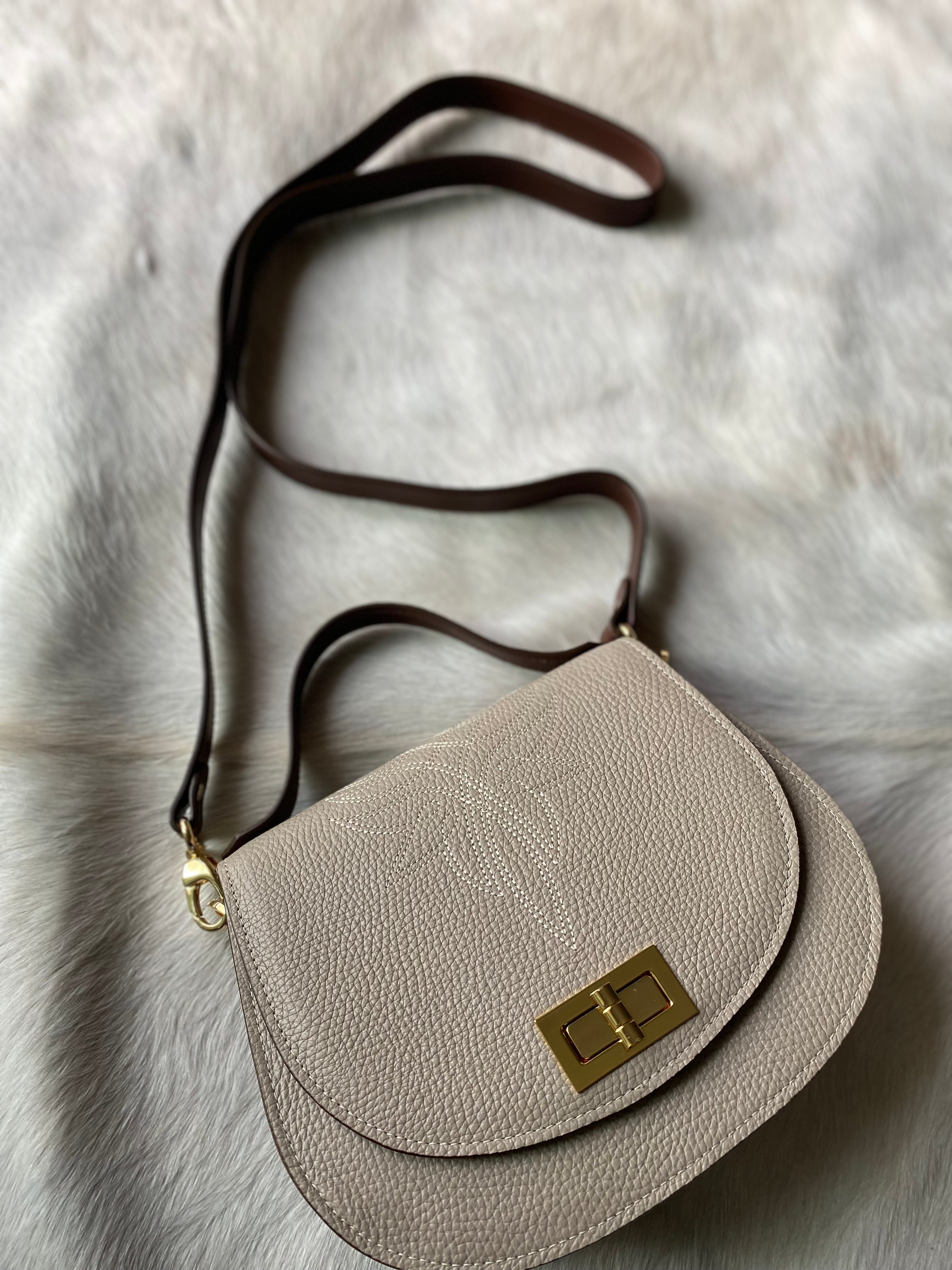Boot Stitch Pioneer Handbag- Moon Pebble Grain