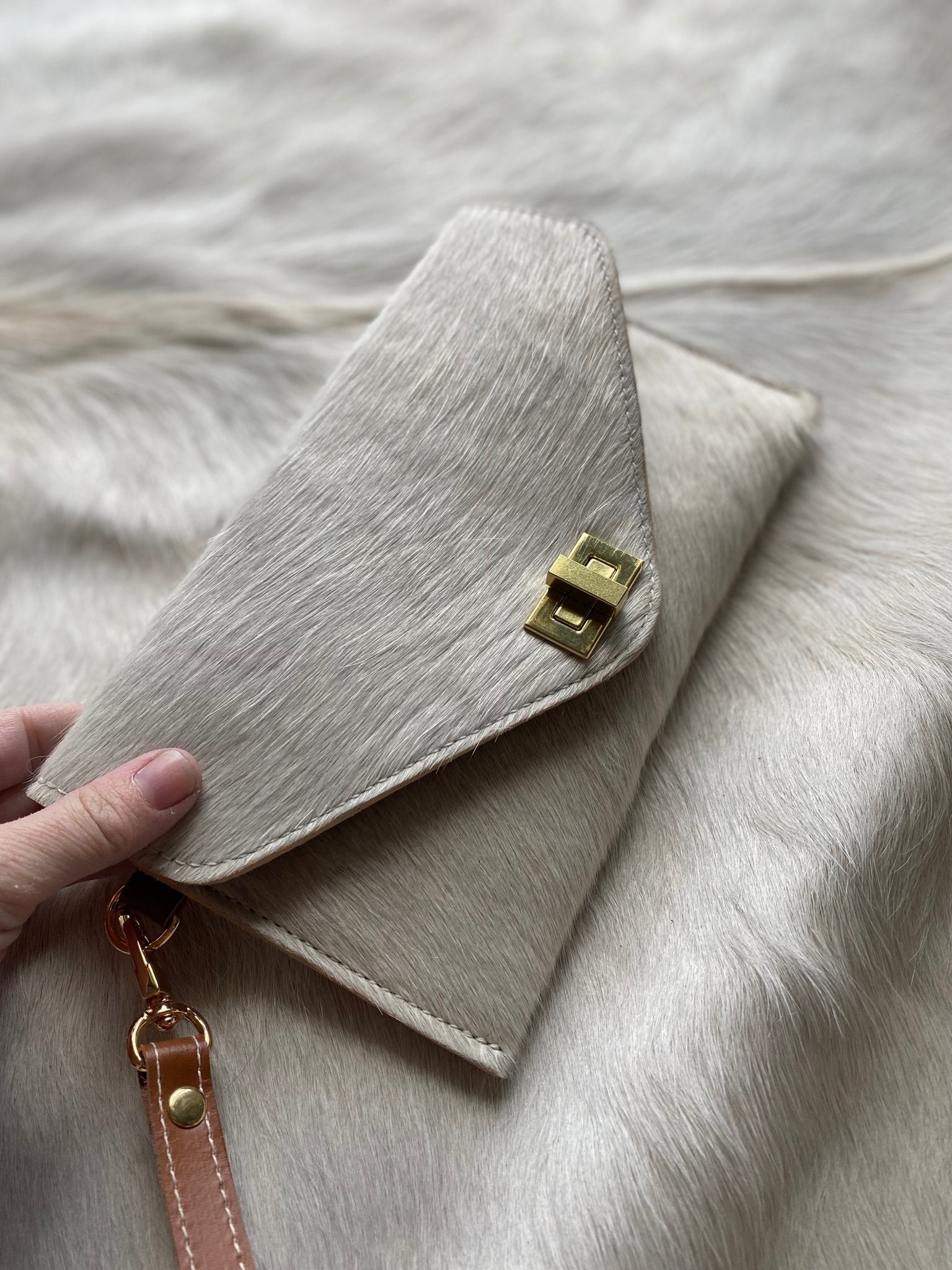 Cowhide Clutch - Blonde - LovLeathers