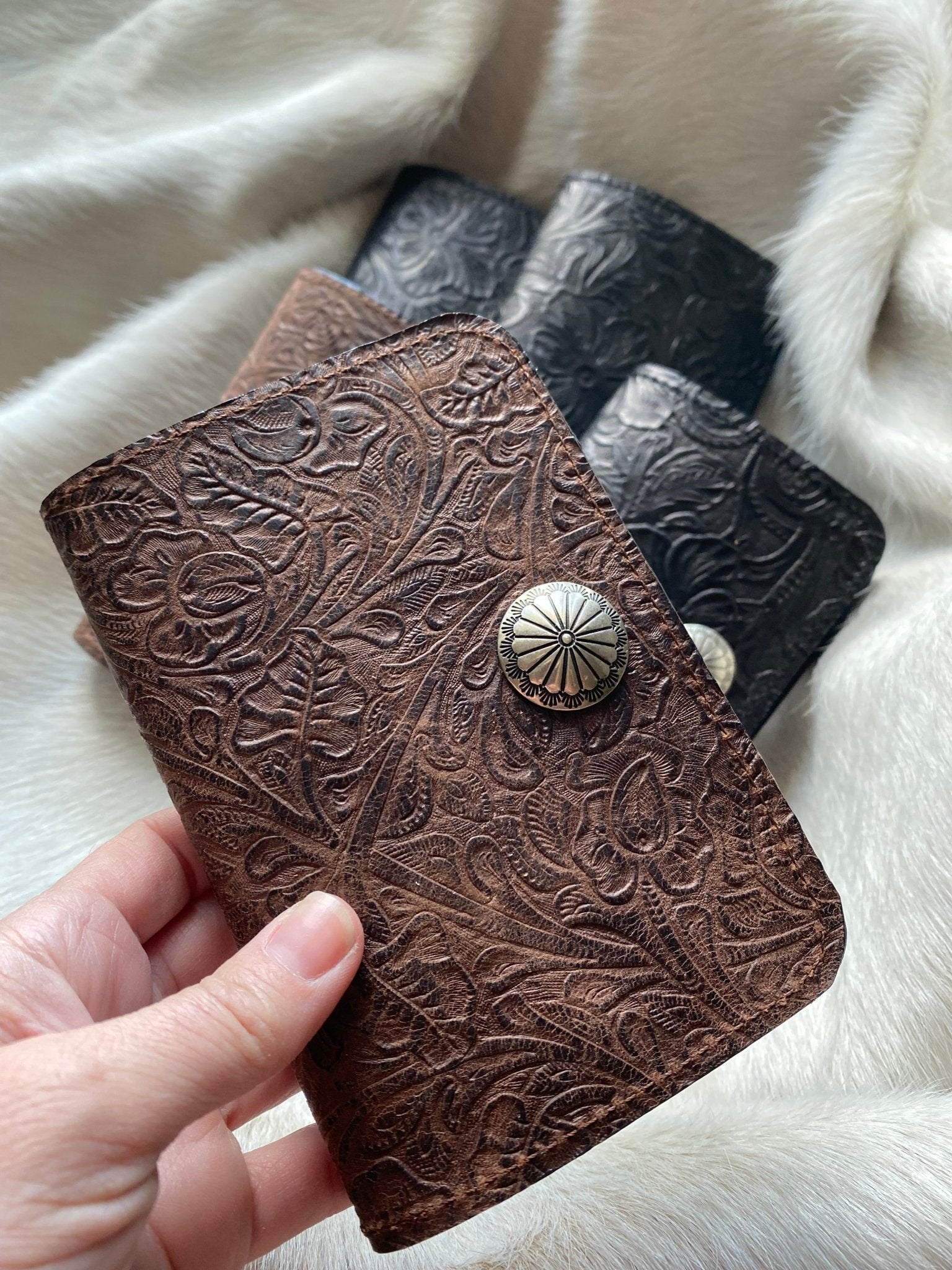 Western Tool Wallet - LovLeathers
