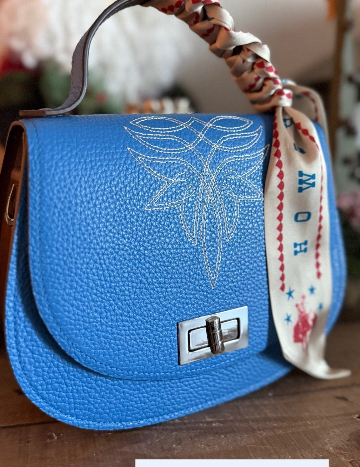 Styled Howdy America Blue Pioneer Handbag - LovLeathers