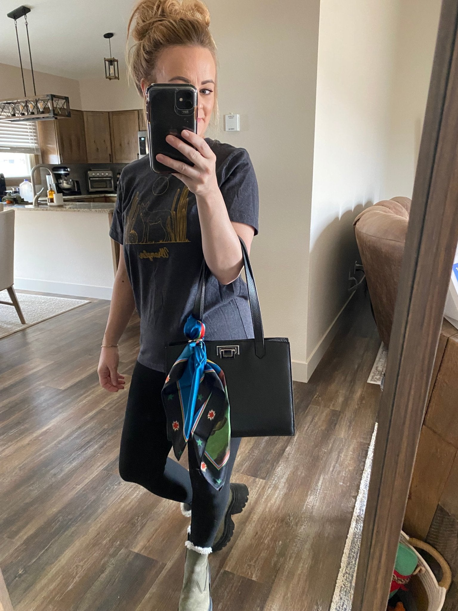 Black Pebble Grain Leather Tote Bag - LovLeathers
