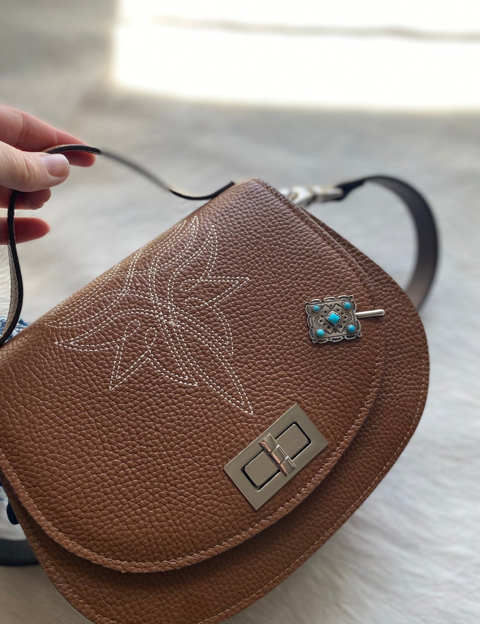 Handbag Slide - LovLeathers