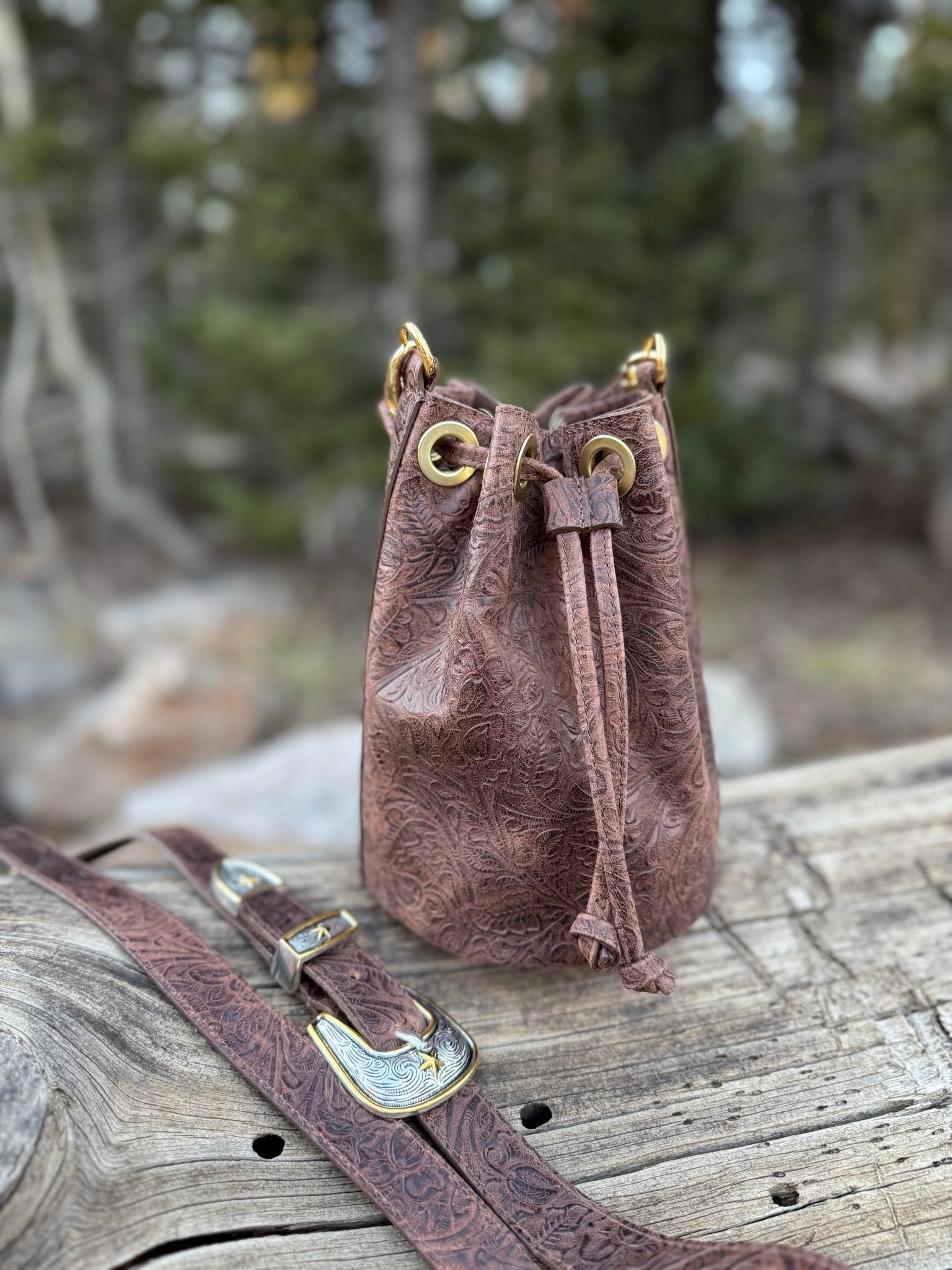 The Settler Bucket Bag - Brown Western Tool - LovLeathers