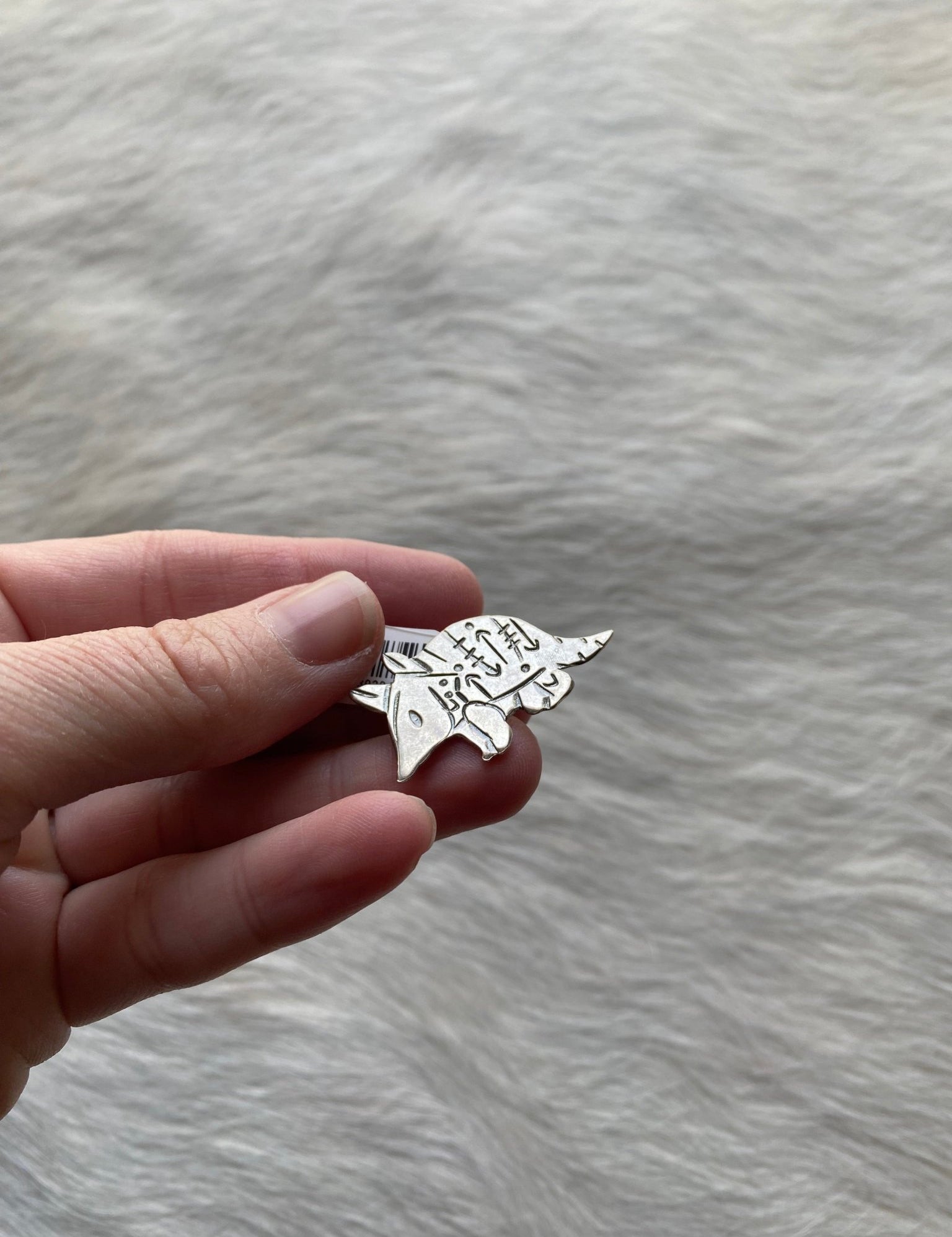 Armadillo Sterling Brooch Pin - LovLeathers