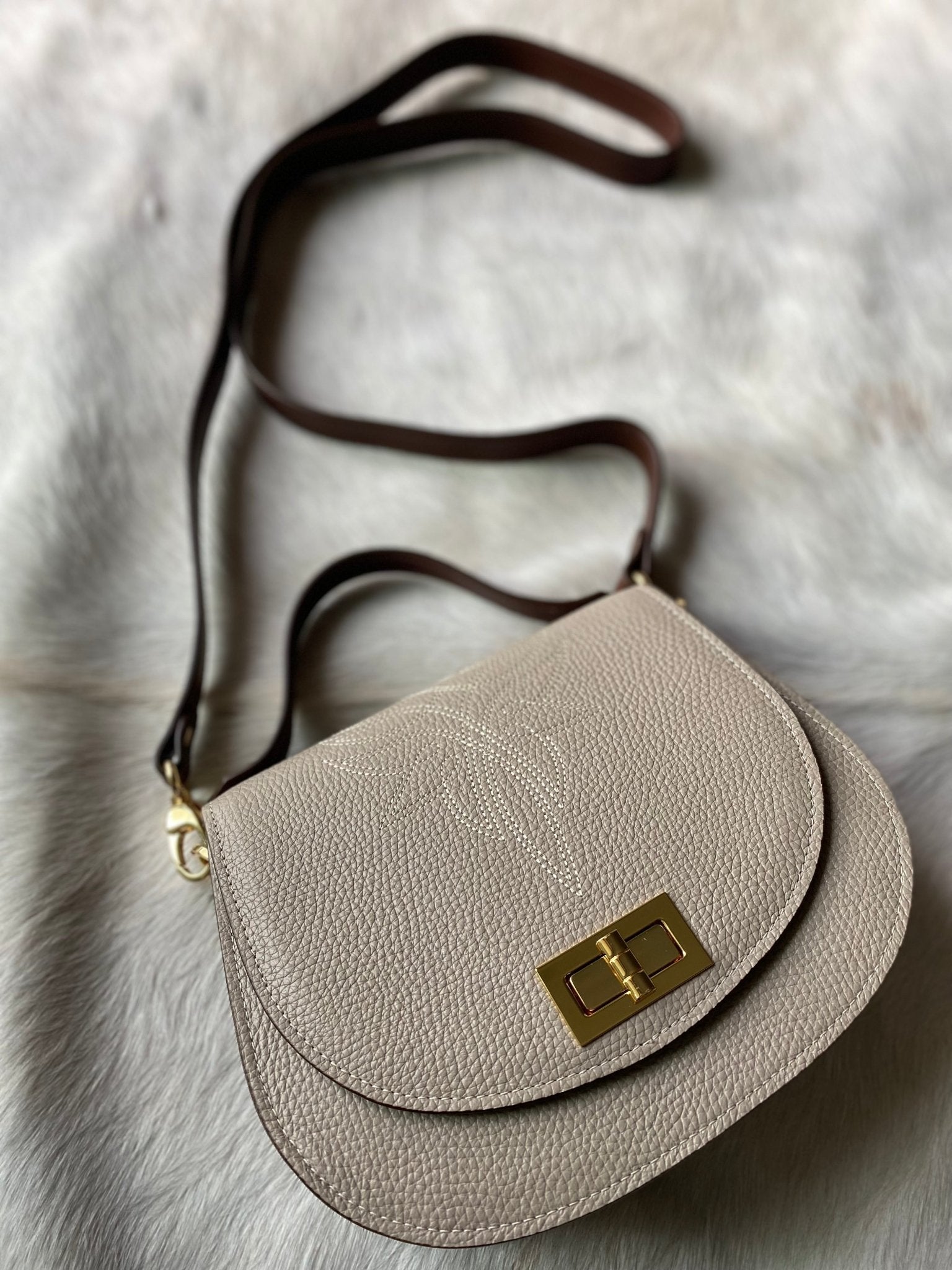 Boot Stitch Pioneer Handbag - Moon Pebble Grain - LovLeathers