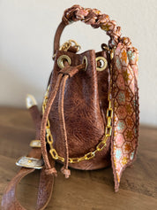 Styled Settler Bucket Bag - Cognac - LovLeathers