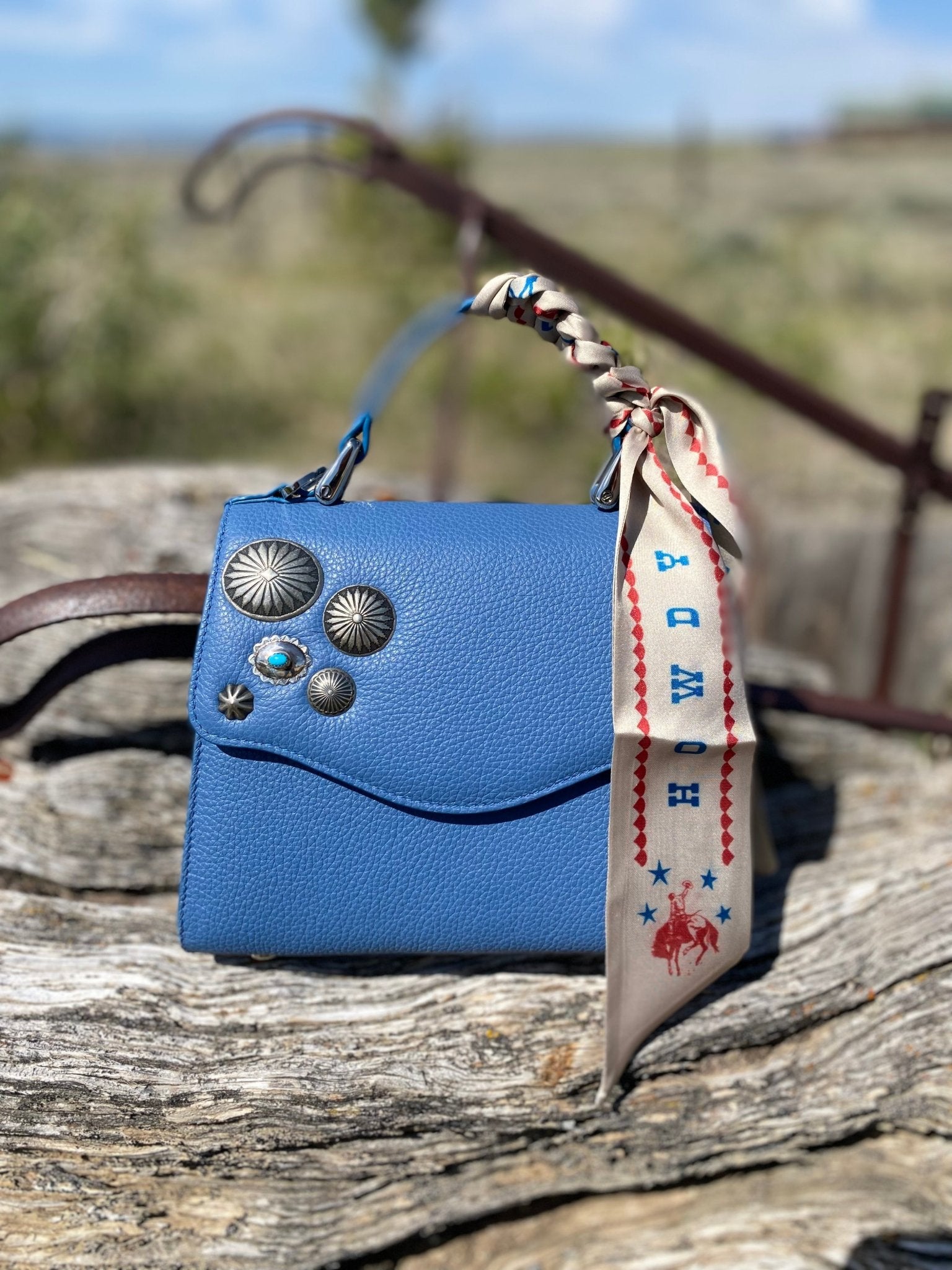 Styled Howdy Lady Bag - LovLeathers