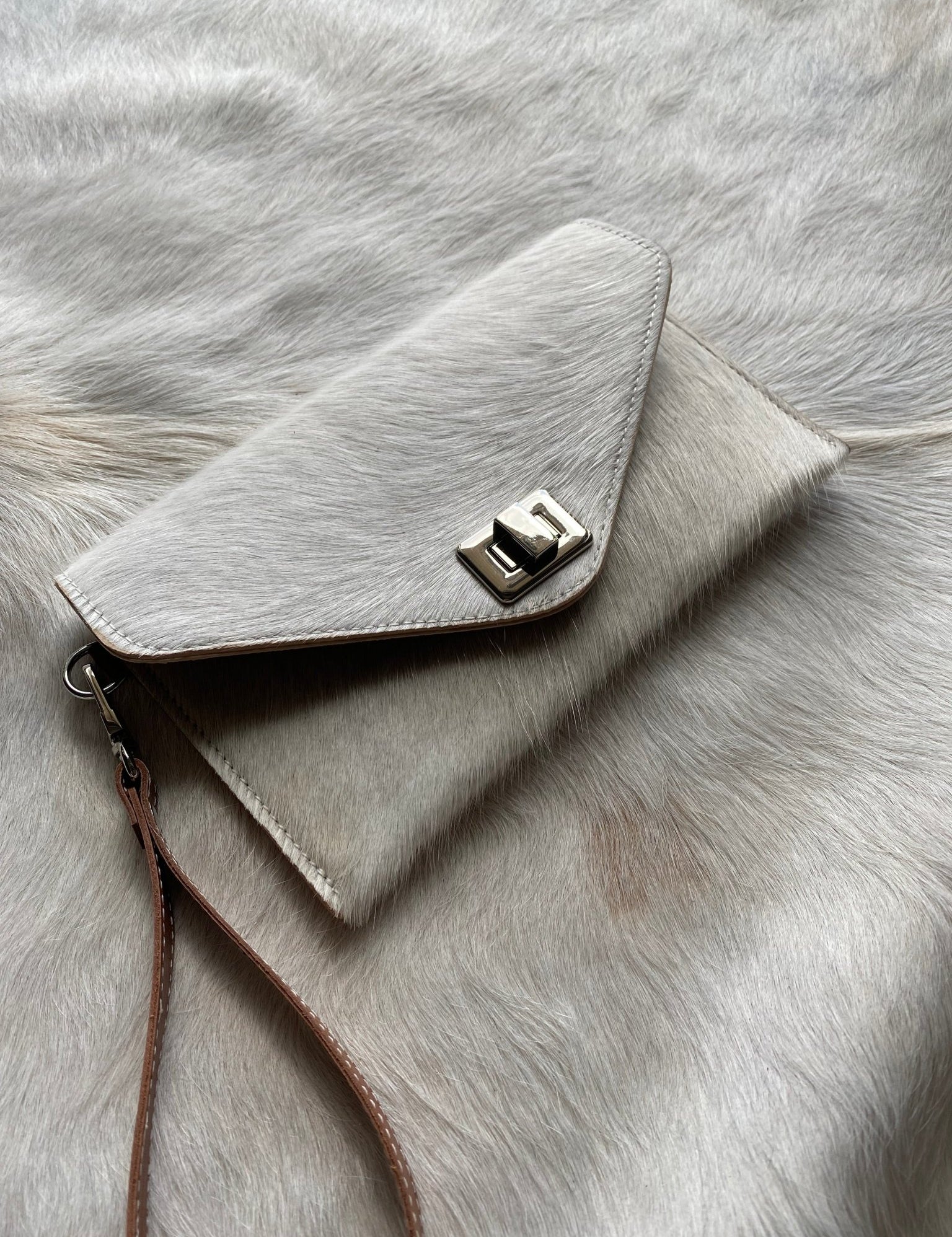 Cowhide Clutch - Blonde - LovLeathers