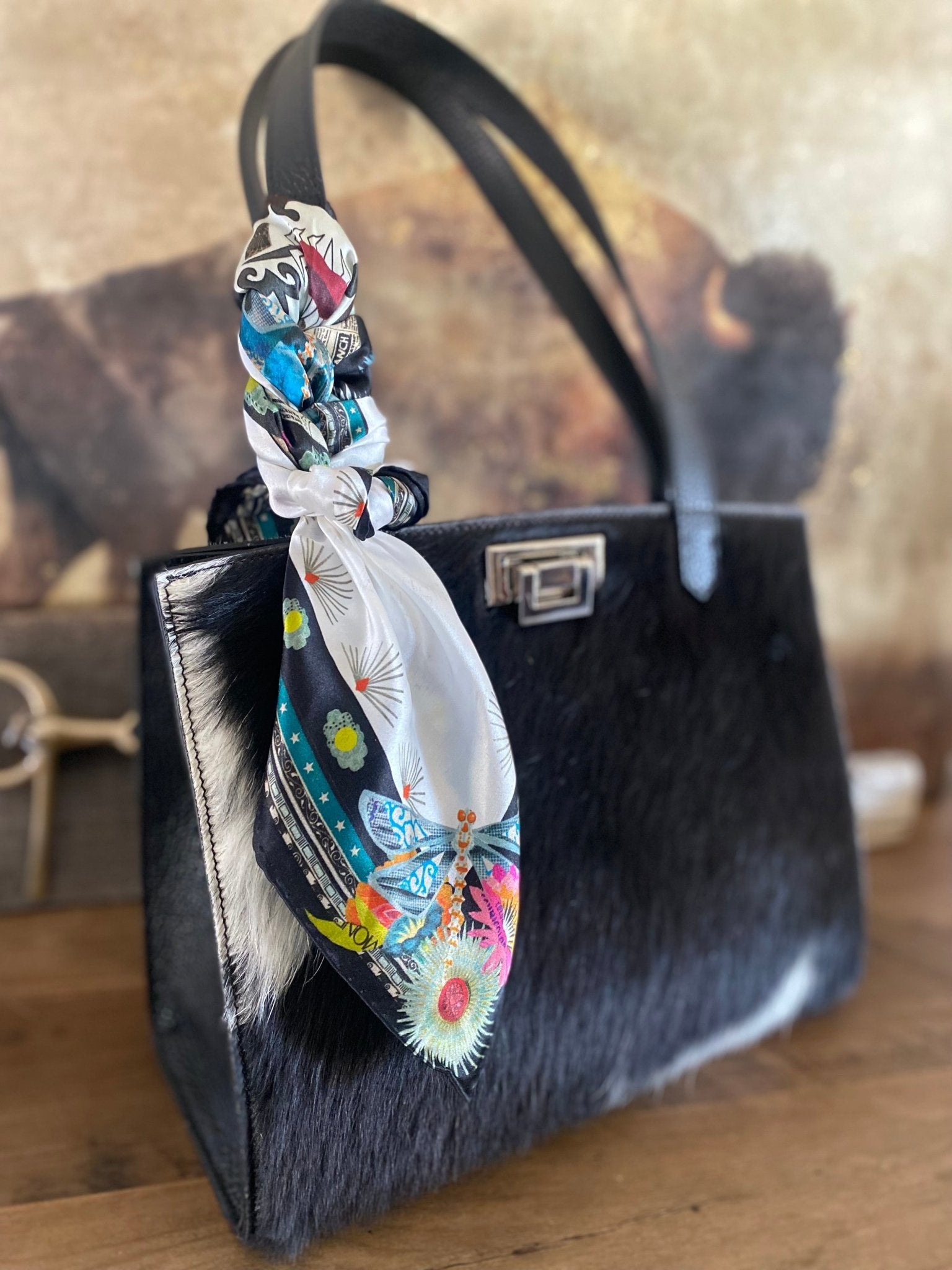 Cowhide Tote Bag - LovLeathers