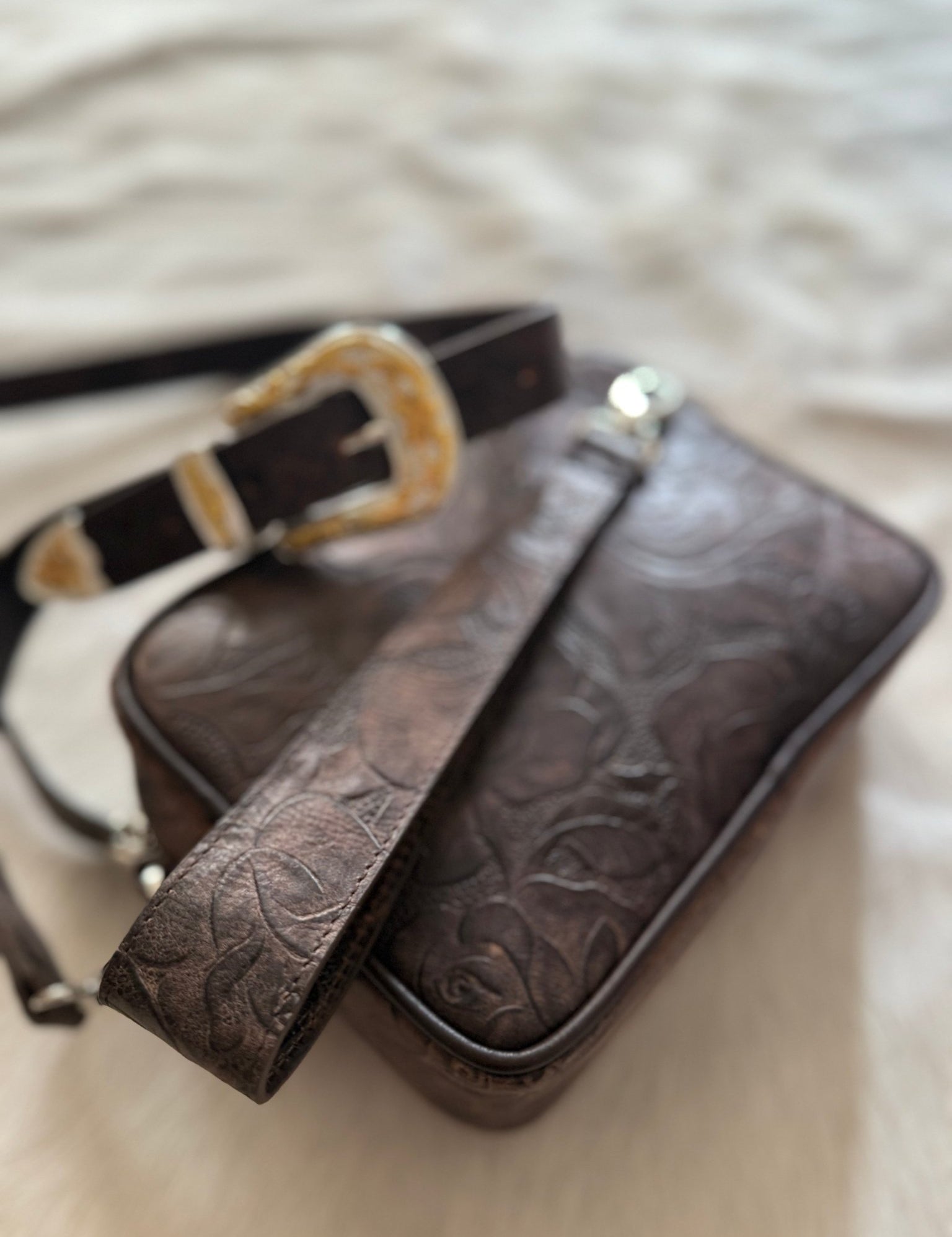 Dakota - Chocolate - LovLeathers