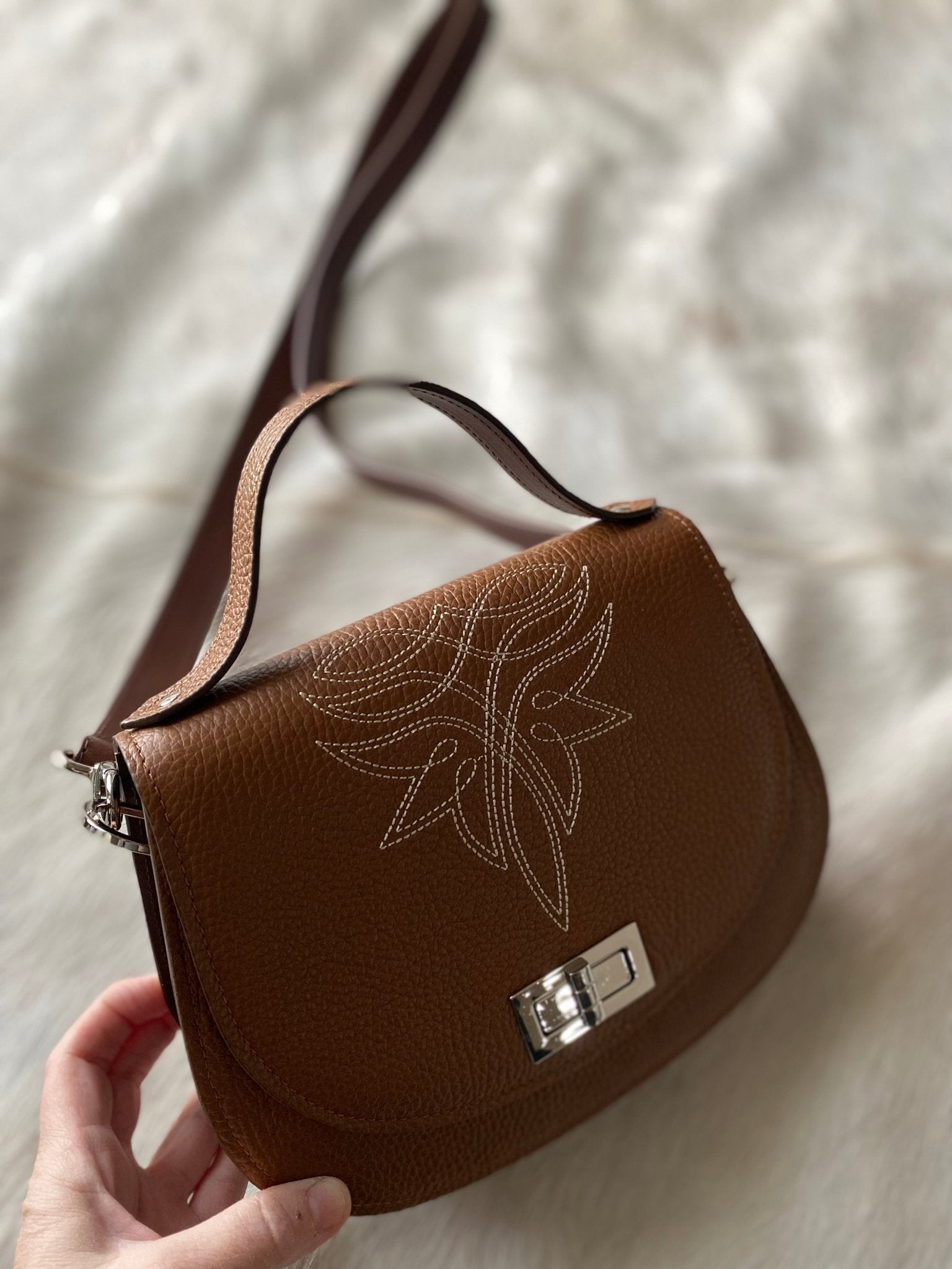 Boot Stitch Pioneer Handbag - Saddle Tan - LovLeathers