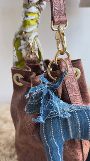 Styled Bucket Bag Cognac
